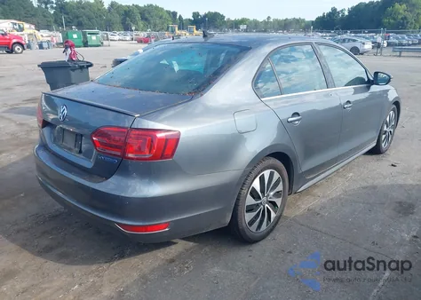 2013 Volkswagen Jetta Hybrid Sel Premium from USA, damaged, VIN 3VW637AJ5DM254787